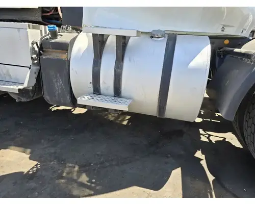 INTERNATIONAL RH613 Fuel Tank