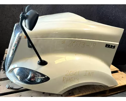 INTERNATIONAL RH613 Hood