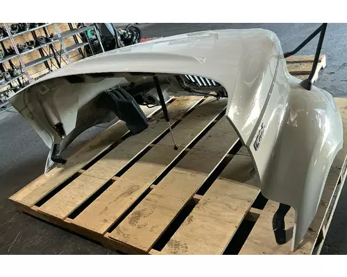 INTERNATIONAL RH613 Hood