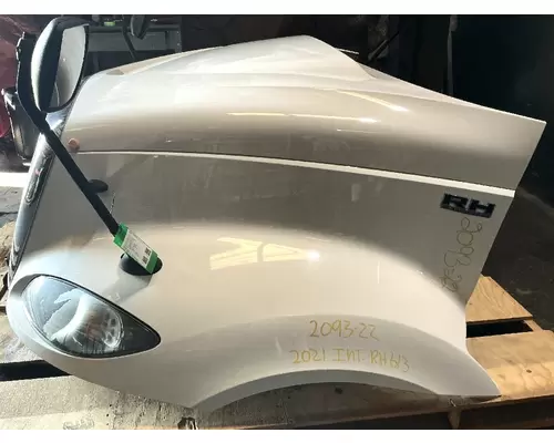 INTERNATIONAL RH613 Hood