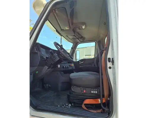 INTERNATIONAL RH613 Parts Vehicles