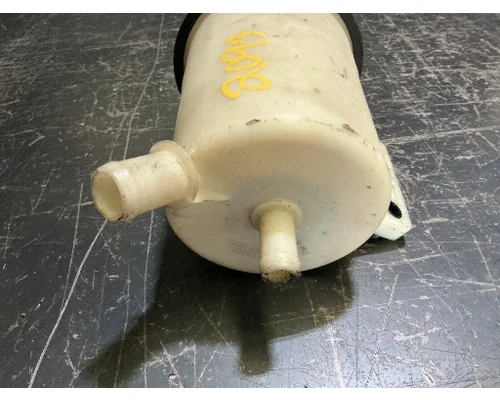 INTERNATIONAL RH613 Power Steering Fluid Reservoir