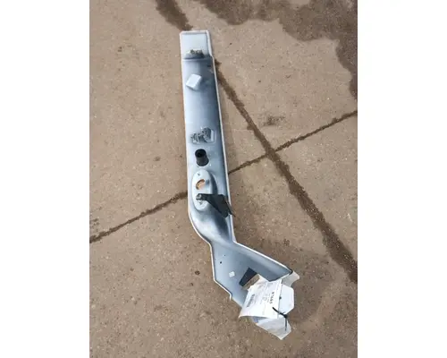 INTERNATIONAL RH613 Sleeper Fairing