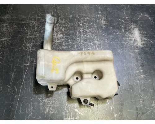 INTERNATIONAL RH613 Windshield Washer Reservoir