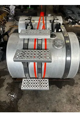 INTERNATIONAL RH61F Fuel Tank