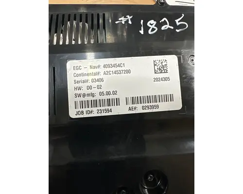 INTERNATIONAL RH61F Instrument Cluster