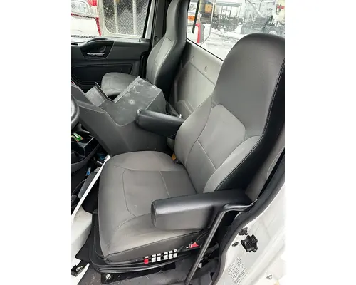 INTERNATIONAL RH61F Seat, Front