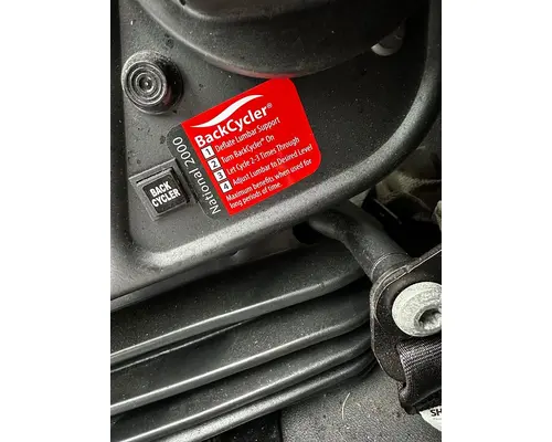 INTERNATIONAL RH61F Seat, Front