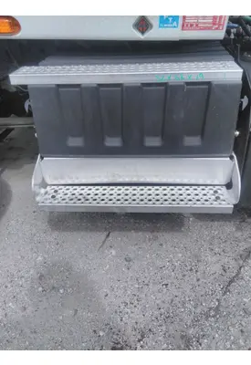 INTERNATIONAL RH BATTERY BOX