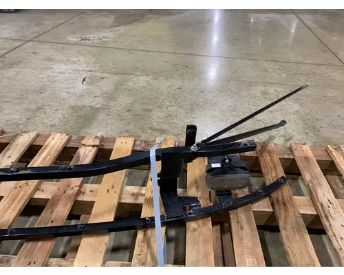 INTERNATIONAL RH Bumper Bracket, Front