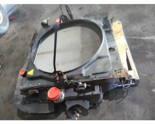INTERNATIONAL RH COOLING ASSEMBLY (RAD, COND, ATAAC)