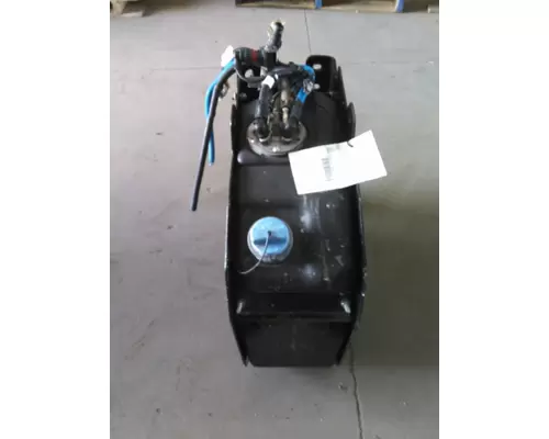 INTERNATIONAL RH DEF TANK
