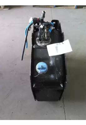 INTERNATIONAL RH DEF TANK