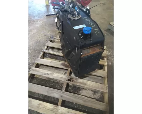 INTERNATIONAL RH DEF TANK