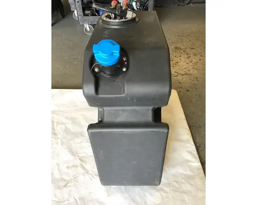 INTERNATIONAL RH DEF Tank