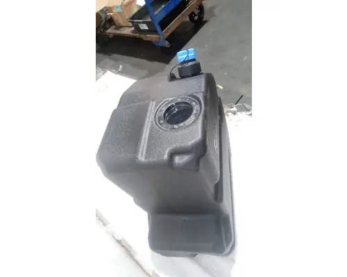 INTERNATIONAL RH DEF Tank