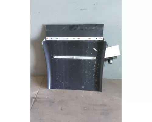 INTERNATIONAL RH FENDER, QUARTERHALF REAR