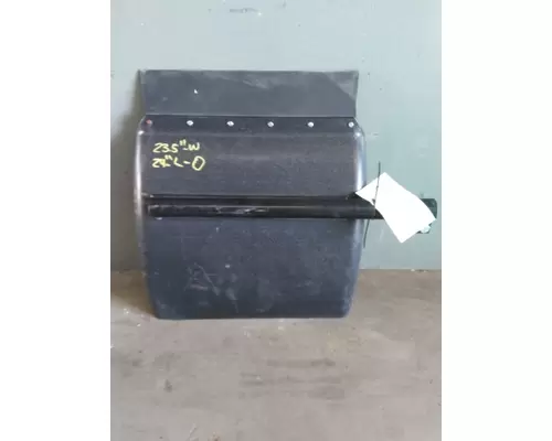 INTERNATIONAL RH FENDER, QUARTERHALF REAR