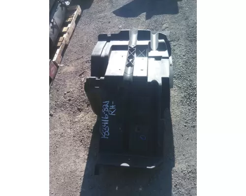INTERNATIONAL RH FENDER, SPLASH SHIELDGUARD