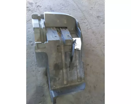 INTERNATIONAL RH FENDER EXTENSION