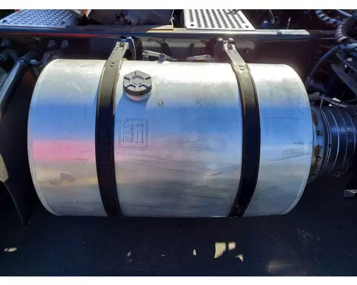 INTERNATIONAL RH FUEL TANK