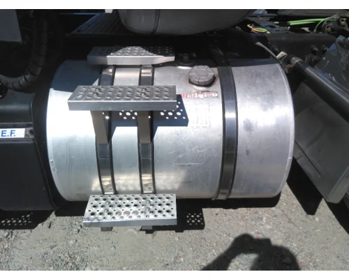 INTERNATIONAL RH FUEL TANK