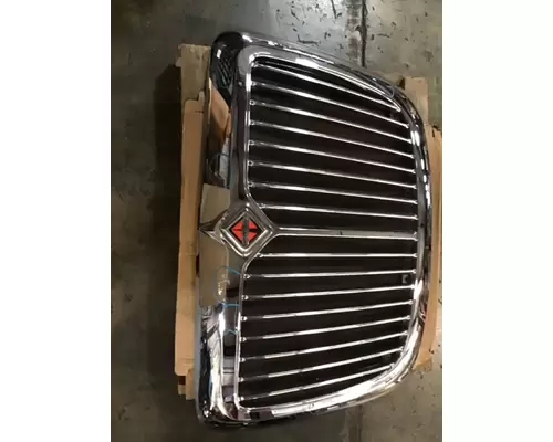 INTERNATIONAL RH Grille