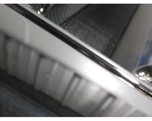 INTERNATIONAL RH Grille