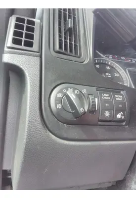 INTERNATIONAL RH HEADLAMP SWITCH