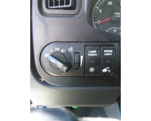 INTERNATIONAL RH HEADLAMP SWITCH