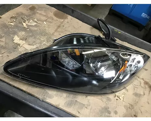 INTERNATIONAL RH Headlamp Assembly