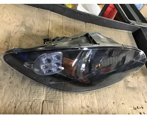 INTERNATIONAL RH Headlamp Assembly