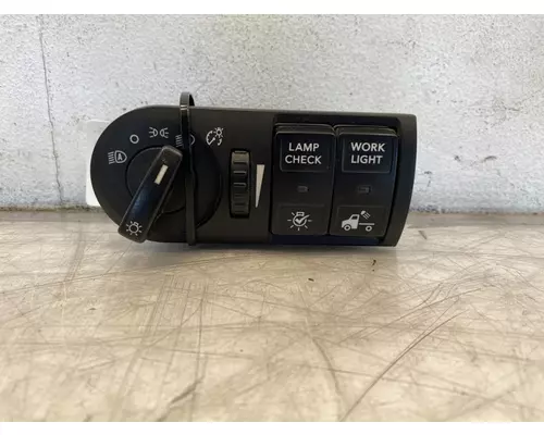 INTERNATIONAL RH Headlight Switch