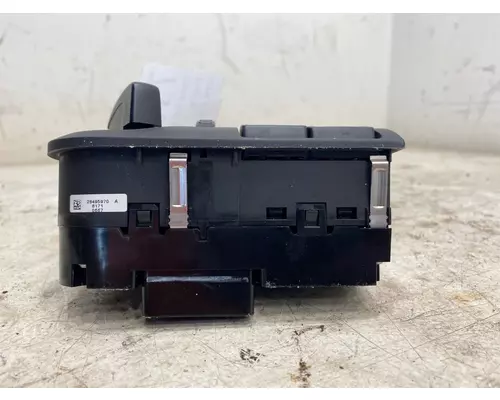 INTERNATIONAL RH Instrument Cluster