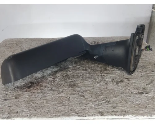INTERNATIONAL RH MIRROR ASSEMBLY CABDOOR