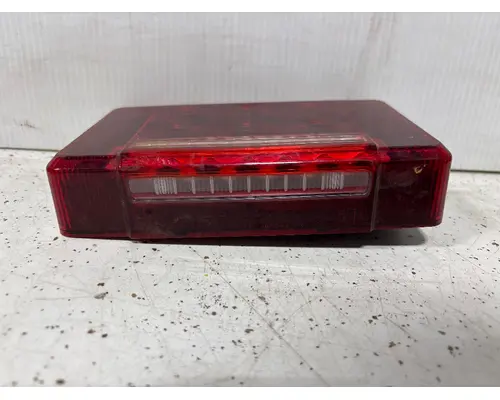 INTERNATIONAL RH Tail Lamp