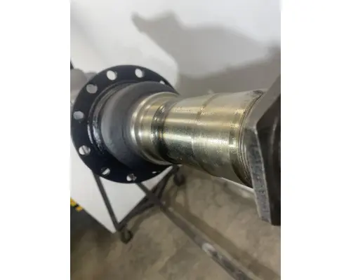 INTERNATIONAL S-150 Axle Housing (Rear)