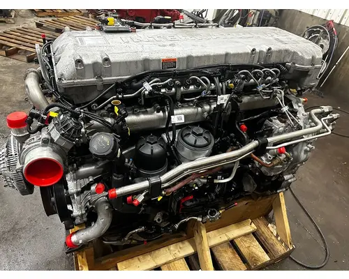 INTERNATIONAL S13 Engine Assembly
