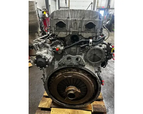 INTERNATIONAL S13 Engine Assembly