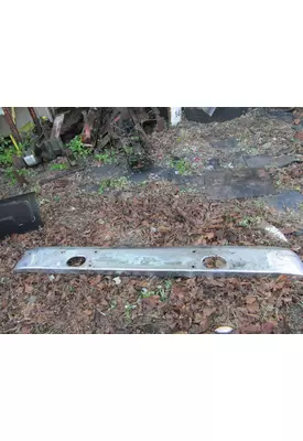 INTERNATIONAL S1700 Bumper Assembly, Front