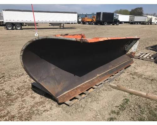 INTERNATIONAL S1700 Truck Equipment, Plow