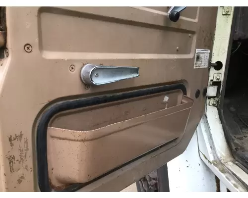 INTERNATIONAL S1900 1978-2001 DOOR ASSEMBLY, FRONT