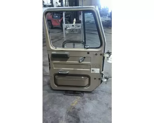 INTERNATIONAL S1900 1978-2001 DOOR ASSEMBLY, FRONT
