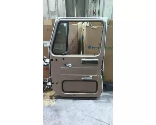 INTERNATIONAL S1900 1978-2001 DOOR ASSEMBLY, FRONT