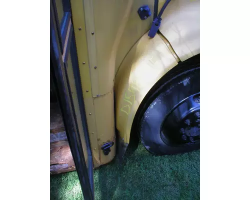 INTERNATIONAL SCHOOL BUS Fender Extension