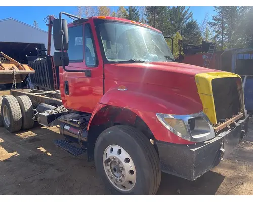 INTERNATIONAL SF625 Hood