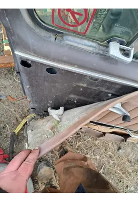 INTERNATIONAL SF637 Door Assembly, Front