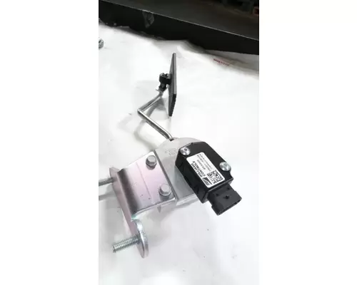 INTERNATIONAL SFC Accelerator Parts