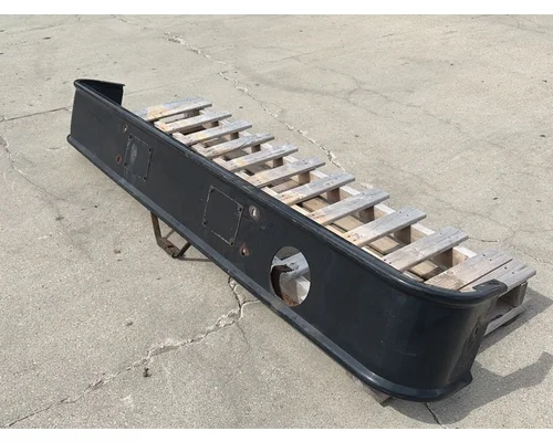 INTERNATIONAL School Bus Bumper Assembly, Front