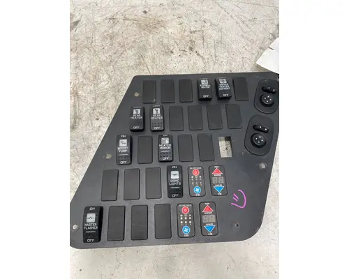 INTERNATIONAL School Bus Dash  Console Switch